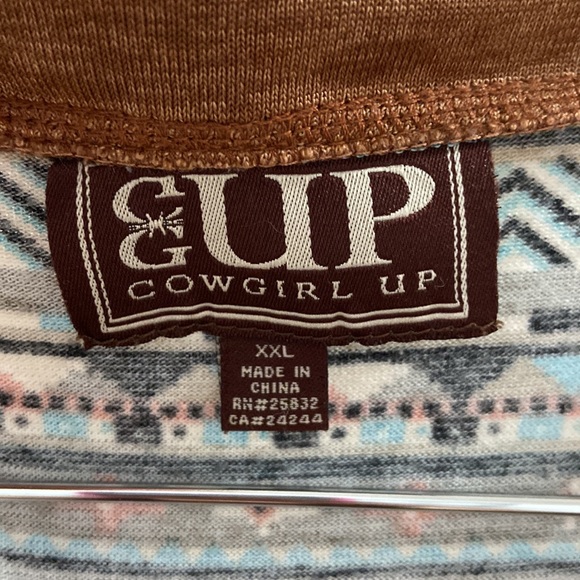 Cowgirl up Western long sleeve Aztec print XXL two flaws - Picture 8 of 14